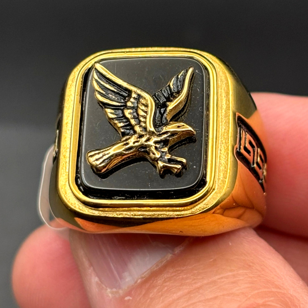 Blackjack BJZ03G Mens Onyx Eagle Ring 18K Gold Plated Stainless Steel NWT SZ#13 - Picture 4 of 16
